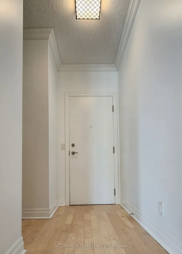Additional image 8 of 2121 Lakeshore Blvd Unit 2205