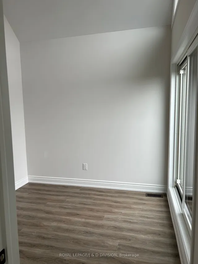 Additional image 14 of 19 Lambton Ave