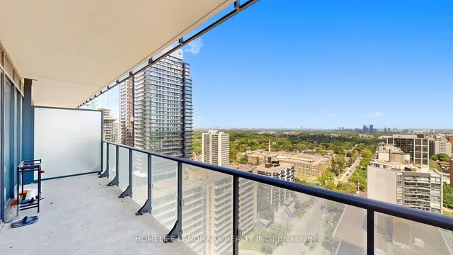 Additional image 11 of 185 Roehampton Ave Unit 1704