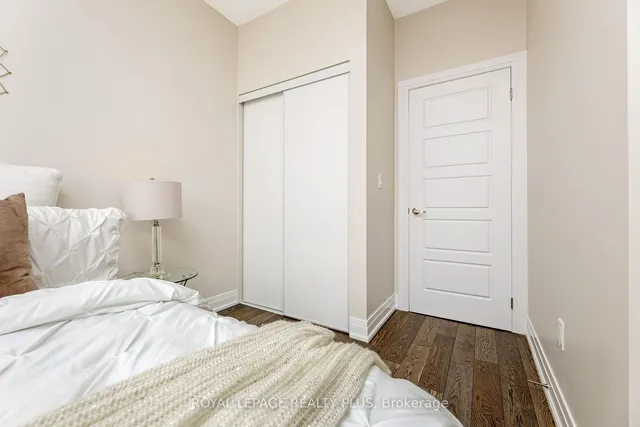 Additional image 18 of 721 Lawrence Ave Unit 84