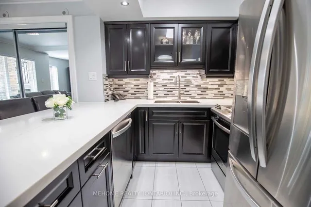 Additional image 10 of 95 George Appleton Way Unit 1054