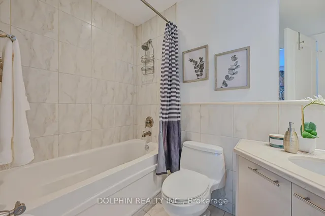 Additional image 33 of 1084B Kipling Ave