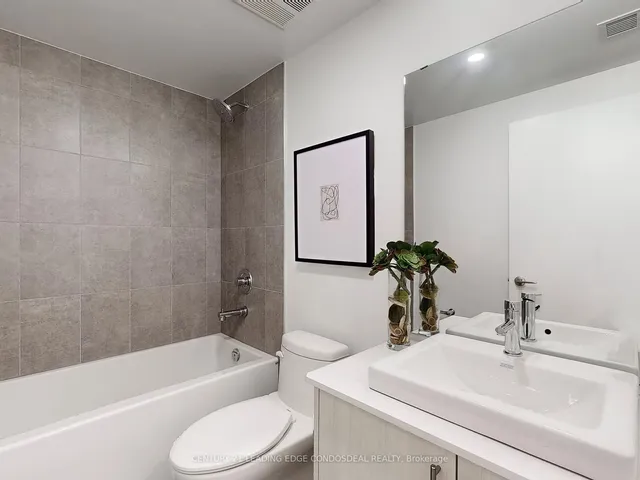 Additional image 8 of 1197 The Queensway Unit 514