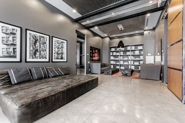 Additional image 28 of 5 St Joseph St Unit 3902