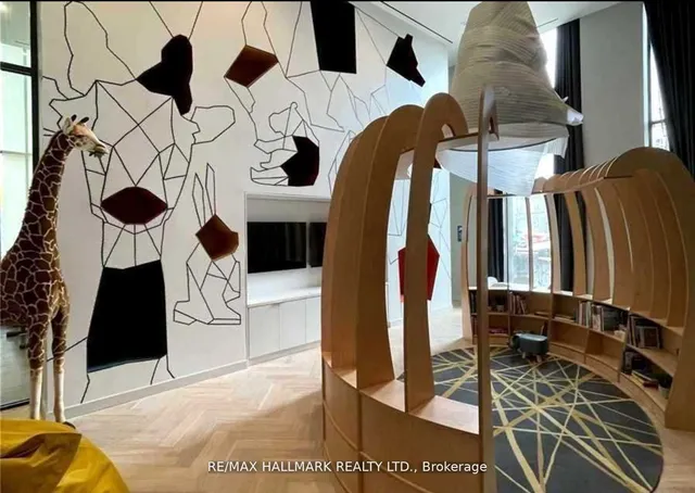 Additional image 34 of 15 Holmes Ave Unit PH3201