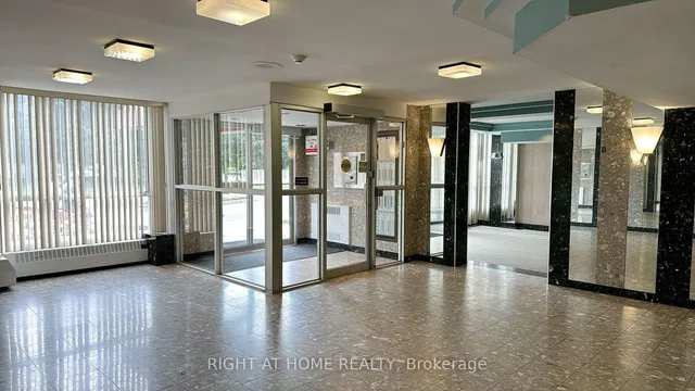 Additional image 4 of 3077 Weston Rd Unit 1006