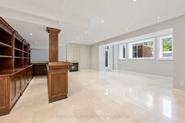 Additional image 27 of 242 Parkview Ave