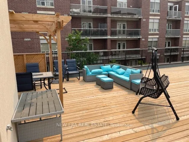 Additional image 11 of 4198 Dundas St Unit 210