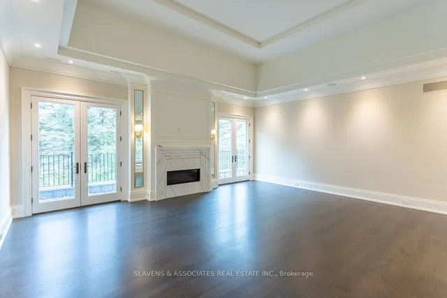 Additional image 20 of 15 Tudor Gate