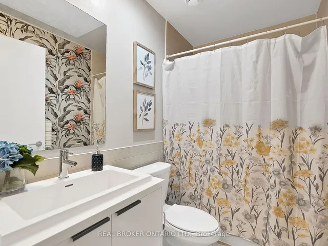 Additional image 6 of 6 Sonic Way Unit 409