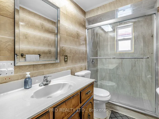 Additional image 14 of 22 Holmesdale Cres
