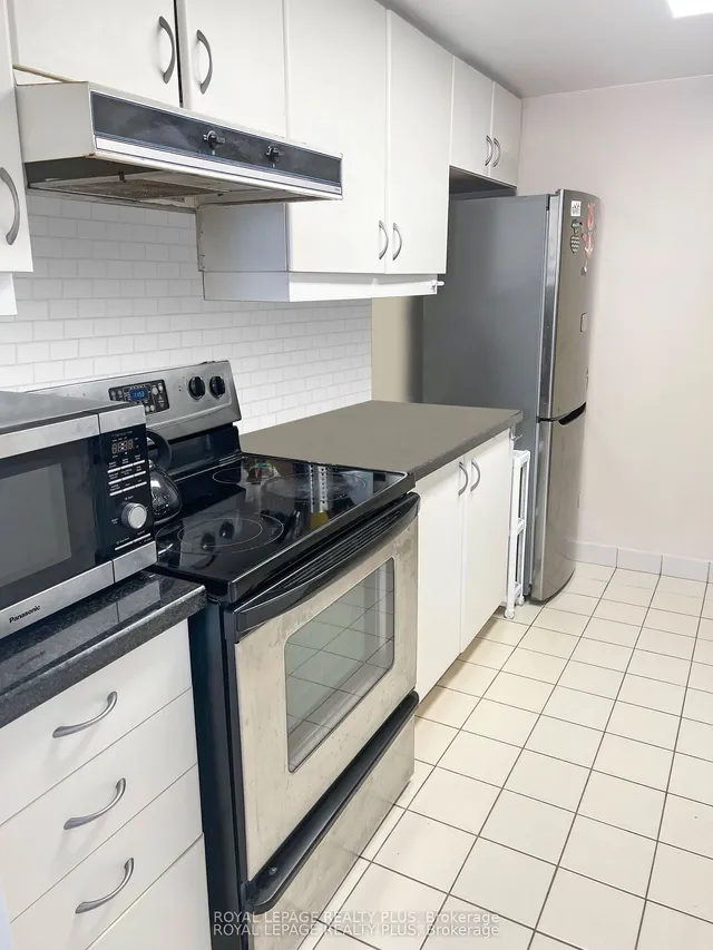 Additional image 8 of 44 Gerrard St Unit 1601