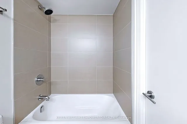 Additional image 15 of 155 Yorkville Ave Unit 2811