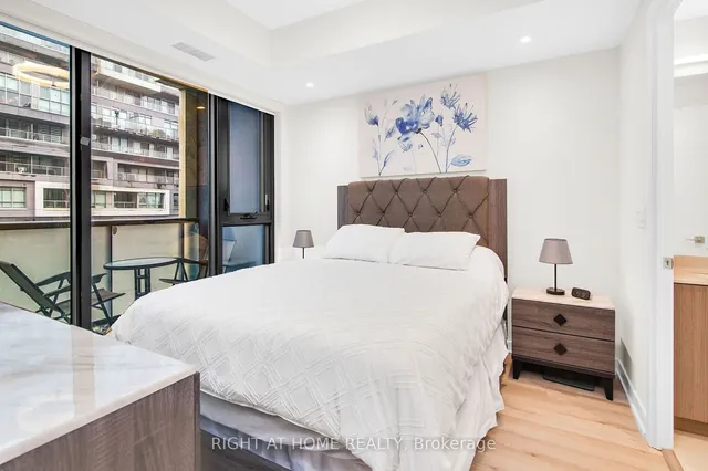 Additional image 16 of 840 St Clair Ave Unit 512