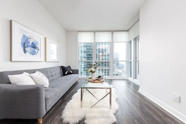 Additional image 8 of 18 Harbour St Unit 1806