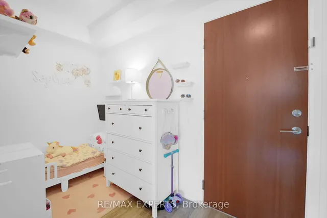 Additional image 16 of 2800 Keele St Unit 316