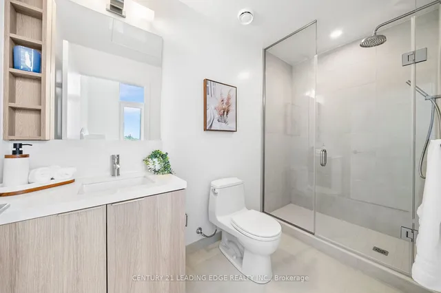 Additional image 16 of 2020 Bathurst St Unit 1001