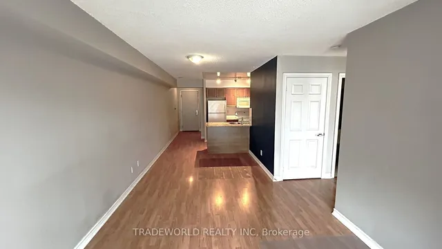 Additional image 4 of 761 Bay St Unit 2006