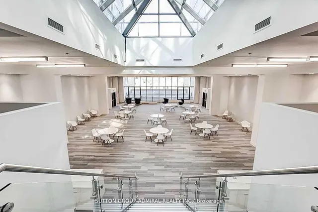 Additional image 20 of 36 Lisgar St Unit 512W