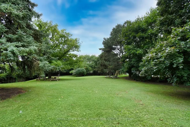 Additional image 26 of 5 Frith Rd Unit 410