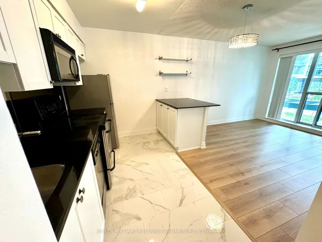 Additional image 9 of 2121 Lake Shore Blvd Unit 213