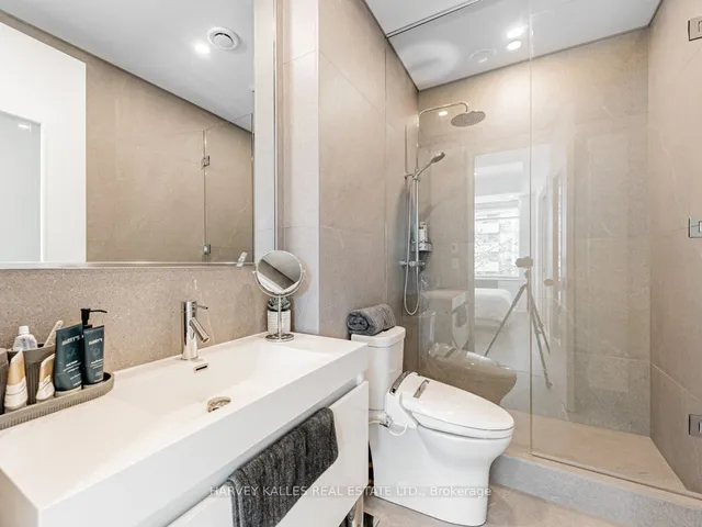 Additional image 24 of 562 Eglinton Ave Unit 202