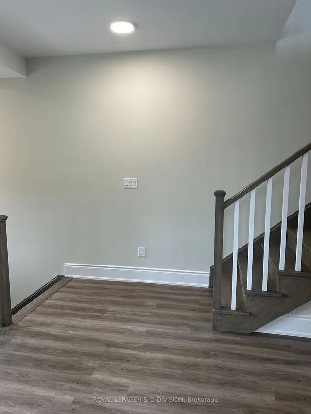 Additional image 8 of 19 Lambton Ave