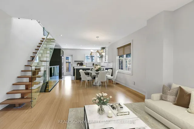 Additional image 3 of 27 Chisholm Ave