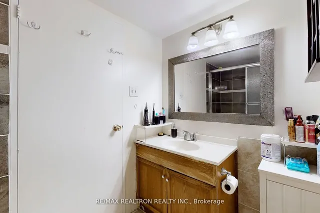 Additional image 31 of 3380 Eglinton Ave Unit 1411