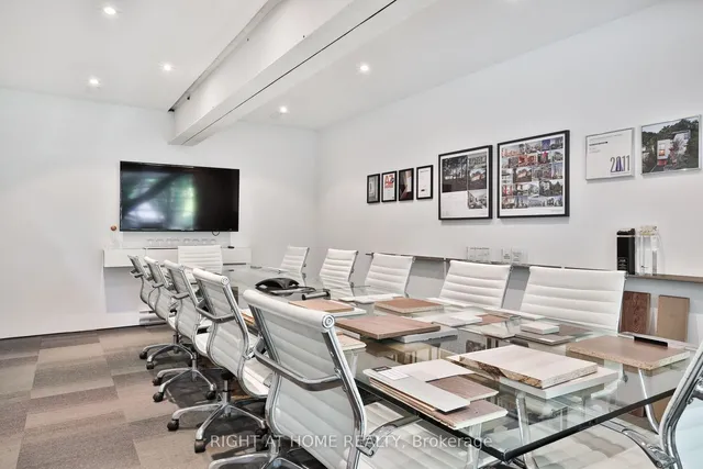 Additional image 13 of 660R College St