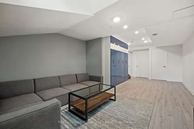 Additional image 25 of 38 Howard Park Ave Unit 157