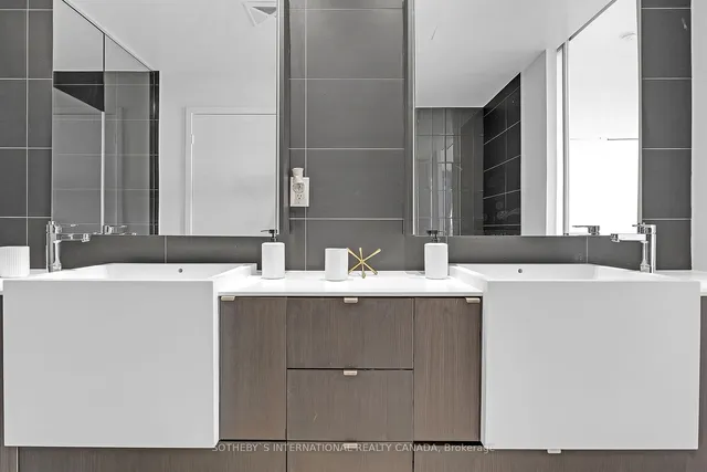 Additional image 36 of 21 Iceboat Terr Unit PH10