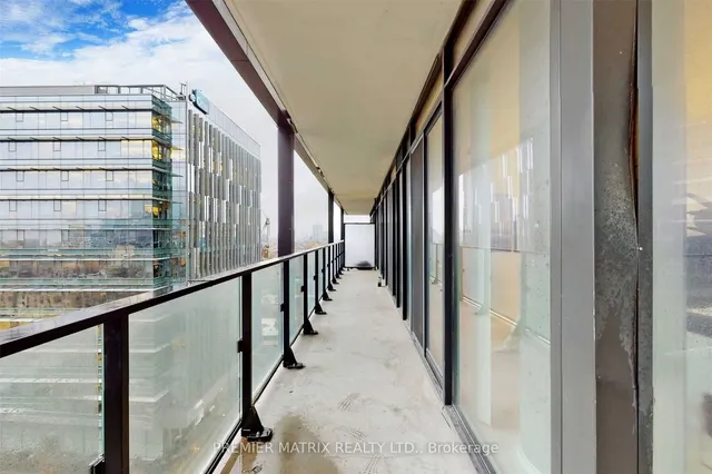 Additional image 29 of 125 Peter St Unit 1401