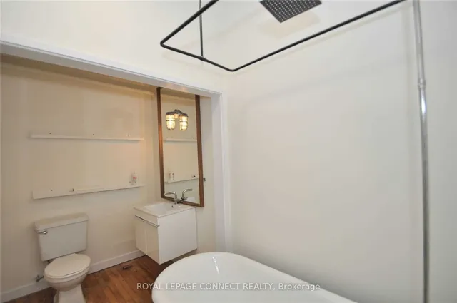 Additional image 23 of 199 Islington Ave