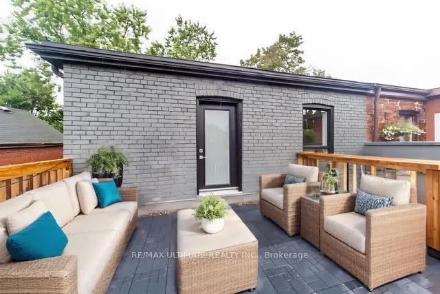 Additional image 28 of 421 Grace St