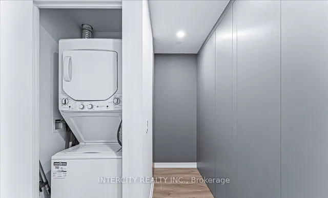 Additional image 12 of 33 Helendale Ave Unit 2407