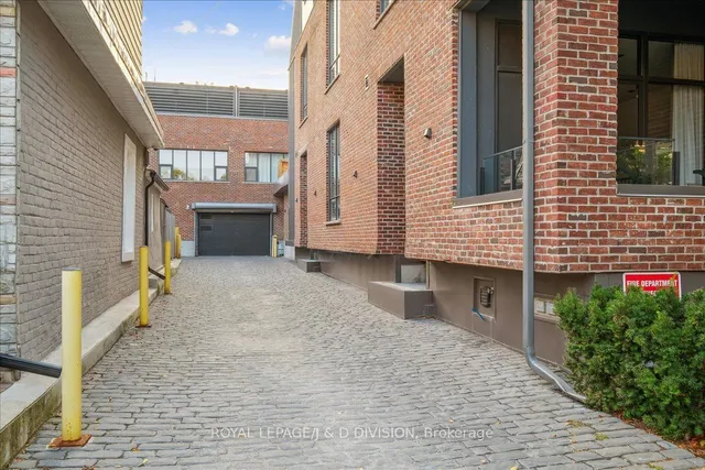 Additional image 35 of 50 Bartlett Ave Unit TH 8