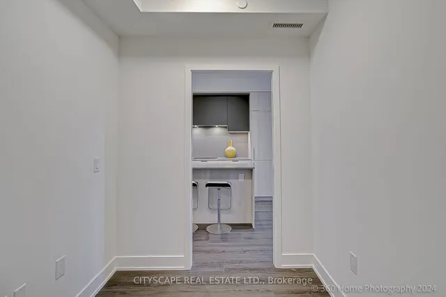 Additional image 13 of 123 Portland St Unit 610