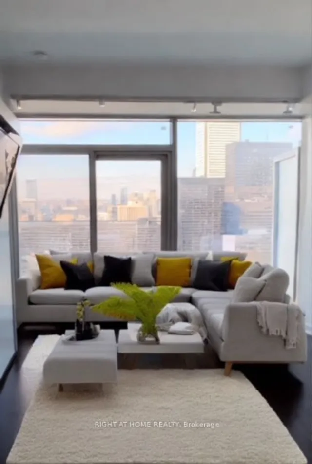 Additional image 5 of 14 York St Unit 5109