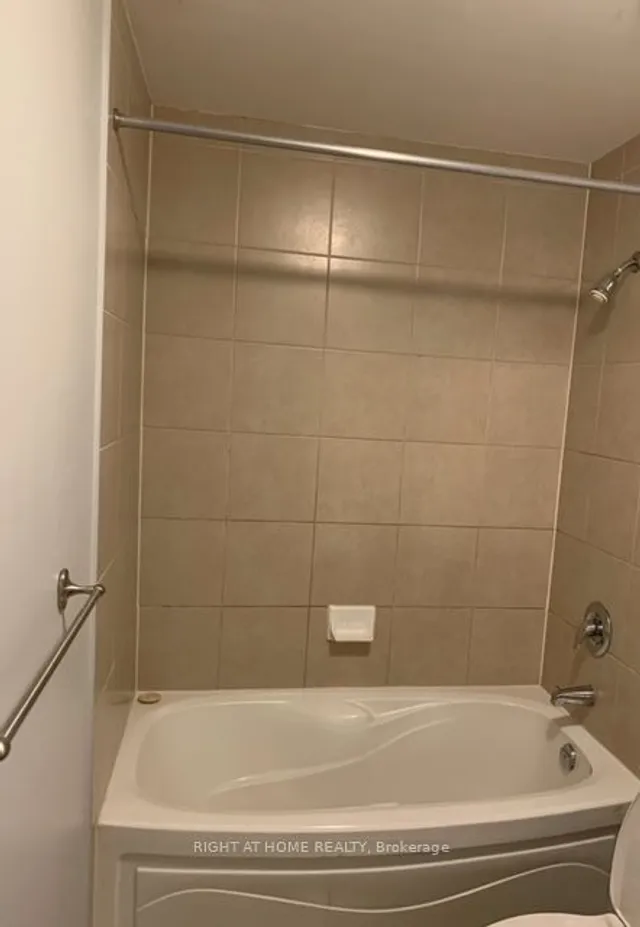 Additional image 9 of 381 Front St Unit 3205