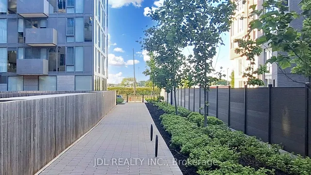 Additional image 35 of 38 Monte Kwinter Crt Unit 801