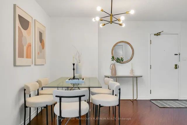 Additional image 3 of 270 Queens Quay Unit 1408