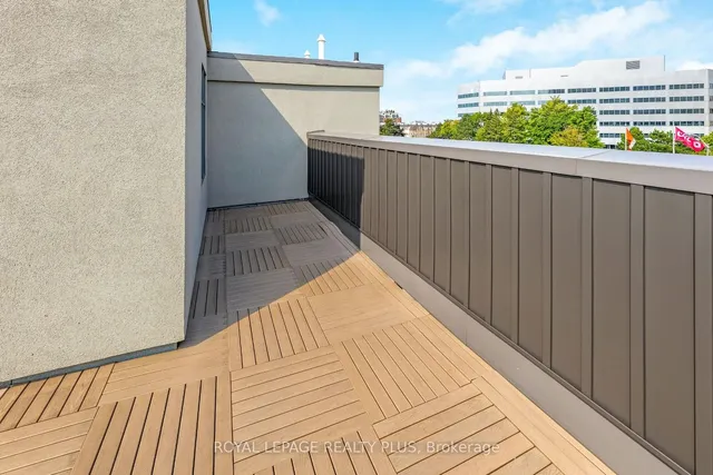 Additional image 32 of 721 Lawrence Ave Unit 84