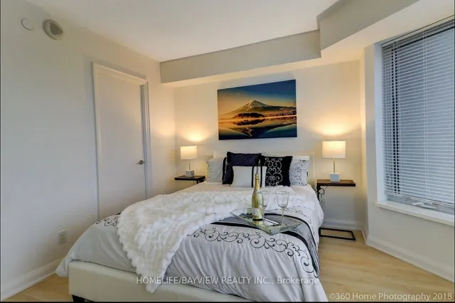 Additional image 17 of 155 Yorkville Ave Unit 1918