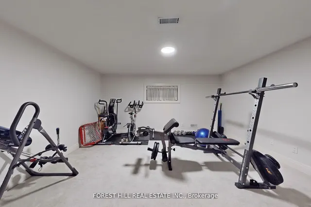 Additional image 24 of 69 Munro Blvd