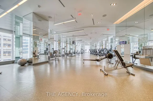 Additional image 35 of 10 York St Unit 3303