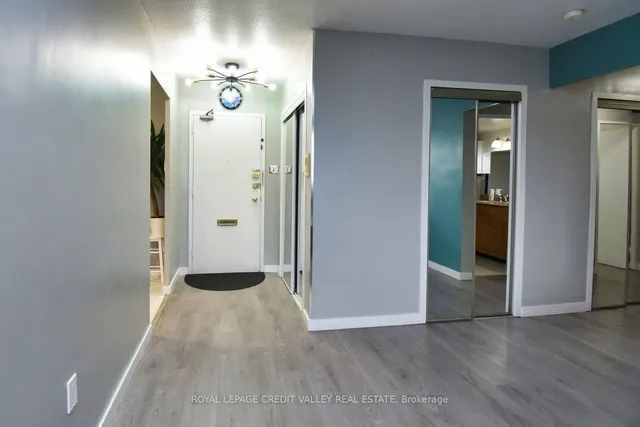 Additional image 3 of 5 Frith Rd Unit 410