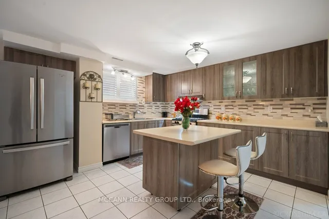 Additional image 26 of 403 Melrose Ave