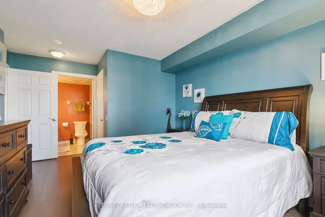 Additional image 16 of 80 Harrison Garden Blvd Unit 1523