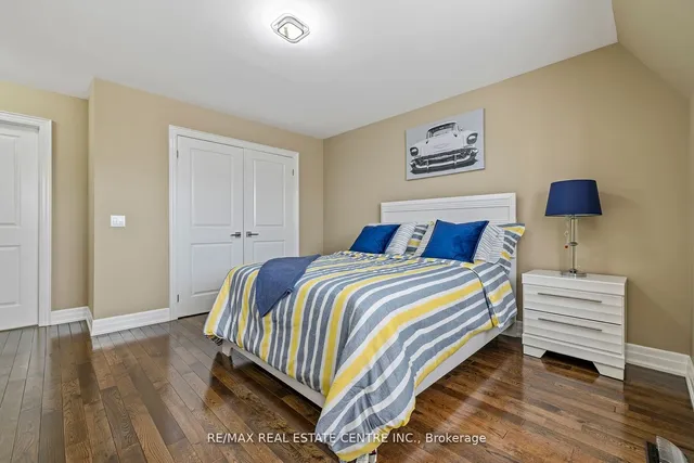 Additional image 29 of 42 Ypres Rd